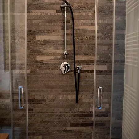 La Dimora Del Glicine 2 Appartement