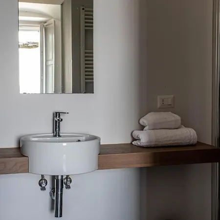 Appartement La Dimora Del Glicine 2 *