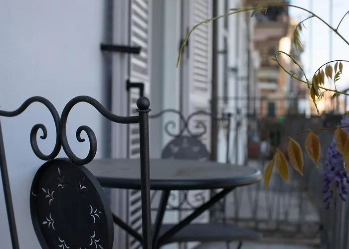 公寓 La Dimora Del Glicine 2 贝尔吉拉泰